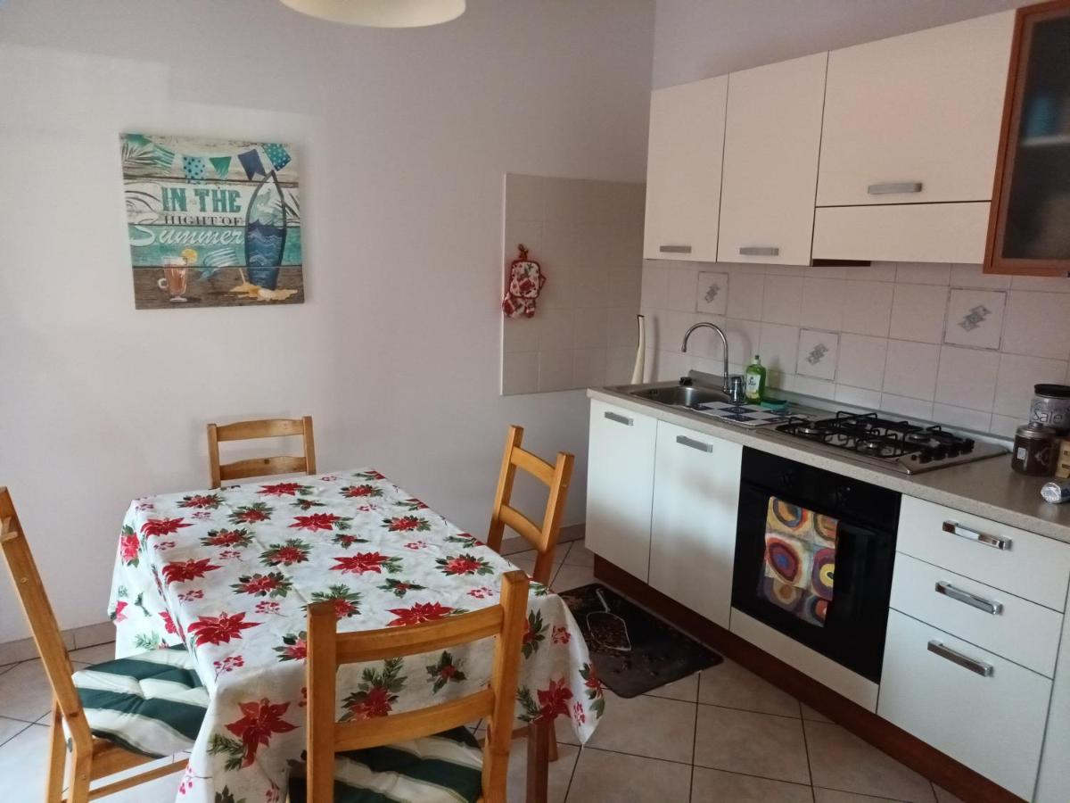 Faluma Pietra Ligure Bagian luar foto